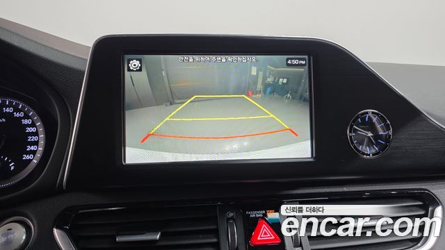 Hyundai Grandeur (IG) 2.4 Premium 2019 — фото 15