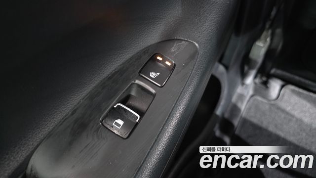 Hyundai Grandeur (IG) 2.4 Premium 2019 — фото 18