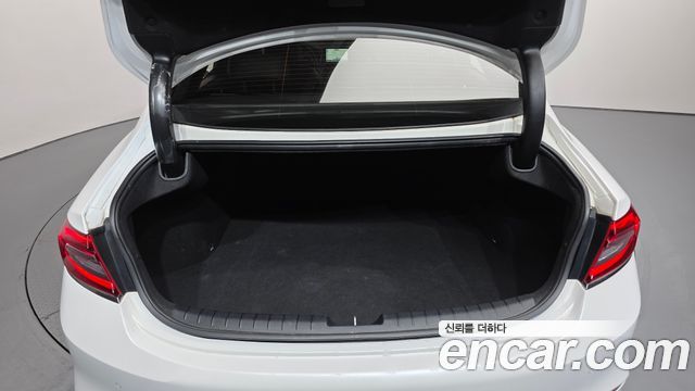 Hyundai Grandeur (IG) 2.4 Premium 2019 — фото 20