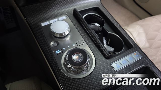 Genesis G80 (RG3) Gasoline 2.5 Turbo AWD 2025 — фото 9