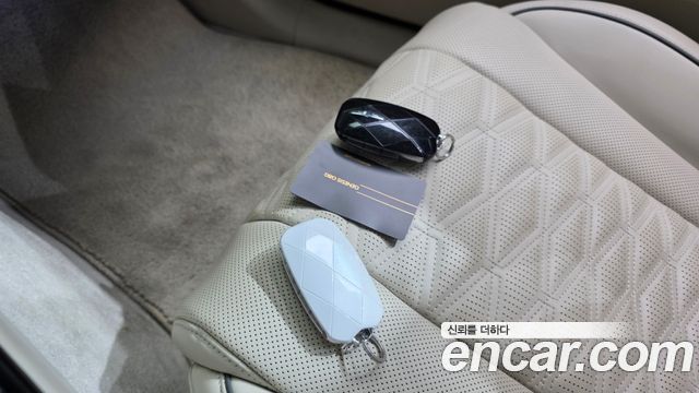 Genesis G80 (RG3) Gasoline 2.5 Turbo AWD 2025 — фото 27