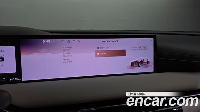 Genesis G80 (RG3) Gasoline 2.5 Turbo AWD 2025 — фото 35