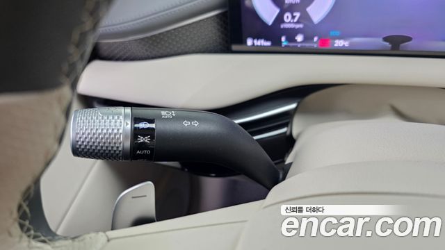 Genesis G80 (RG3) Gasoline 2.5 Turbo AWD 2025 — фото 38
