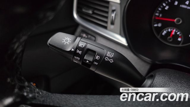 Kia K5 (II) 2.0 Noblesse 2020 — фото 16