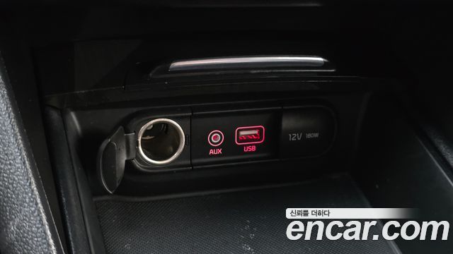 Kia K5 (II) 2.0 Noblesse 2020 — фото 19