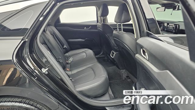 Kia K5 (III) 2.0 Trendy 2023 — фото 11