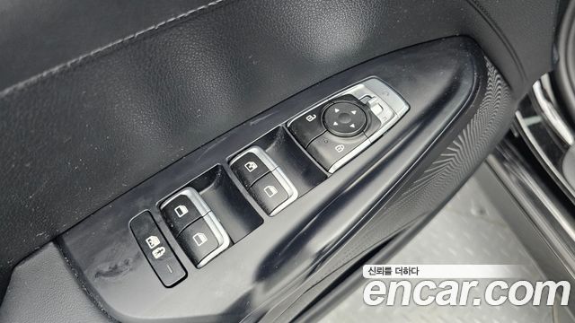 Kia K5 (III) 2.0 Trendy 2023 — фото 17