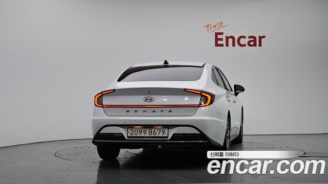 Hyundai Sonata (DN8) 2.0 Premium Family 2020 — фото 4