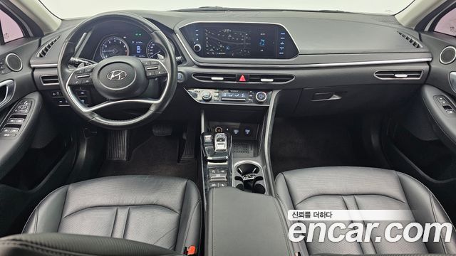 Hyundai Sonata (DN8) 2.0 Premium Family 2020 — фото 7