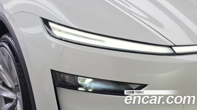Tesla Model Y Long Range AWD 2025 — фото 22
