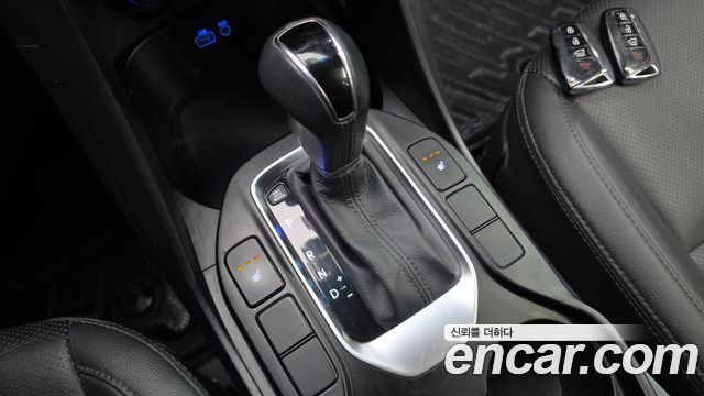 Hyundai Santa Fe The Prime Diesel 2.2 4WD Premium 2016 — фото 9