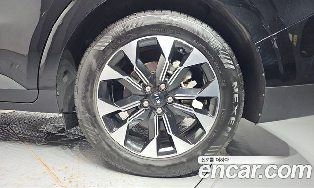 Kia Carnival (IV) Gasoline 7-Seater Signature 2021 — фото 21