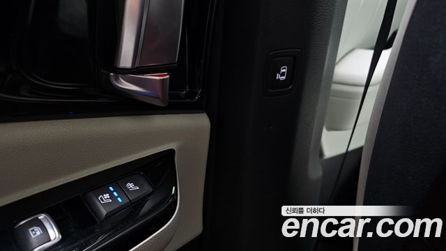 Kia Carnival (IV) Gasoline 7-Seater Signature 2021 — фото 28