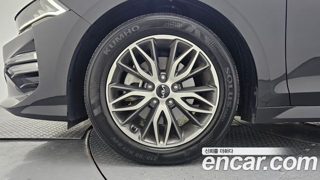 Kia K5 (III) 2.0 Trendy 2023 — фото 5