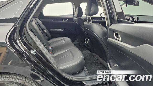 Kia K5 (III) 2.0 Trendy 2023 — фото 11