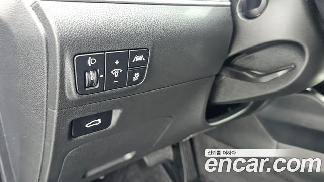 Kia K5 (III) 2.0 Trendy 2023 — фото 16