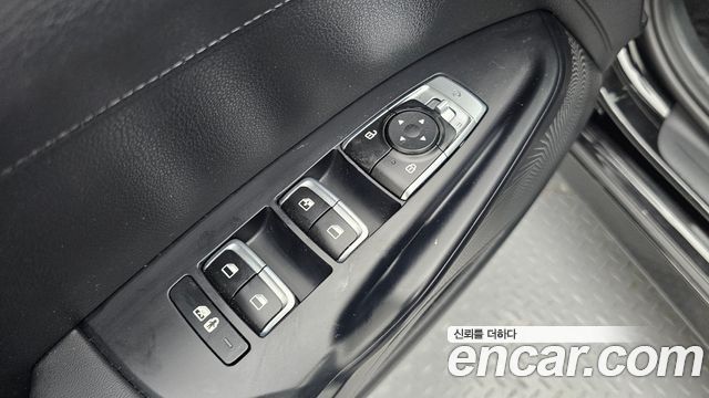 Kia K5 (III) 2.0 Trendy 2023 — фото 18