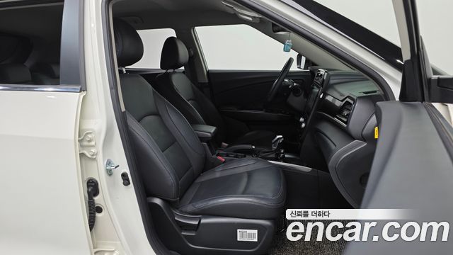 KG Mobility (SsangYong) Very New Tivoli Gasoline 1.5 2WD V5 2020 — фото 11