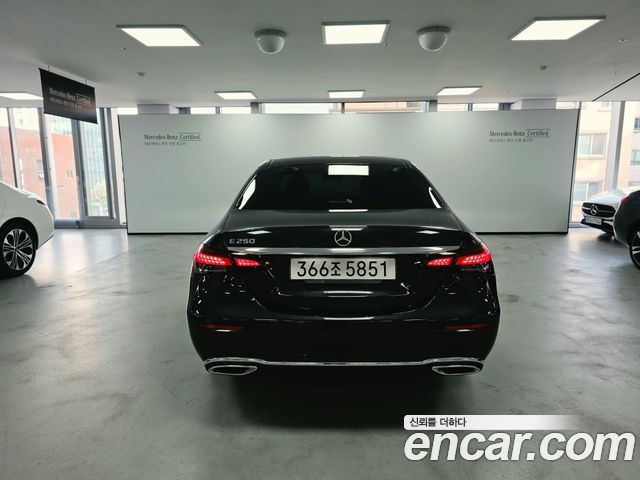 Mercedes-Benz E-Class (W213) E250 Exclusive 2023 — фото 4