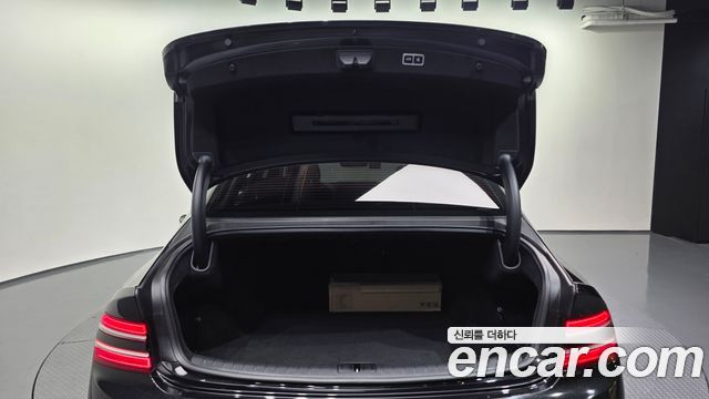 Genesis G80 (RG3) Gasoline 2.5 Turbo AWD 2022 — фото 20