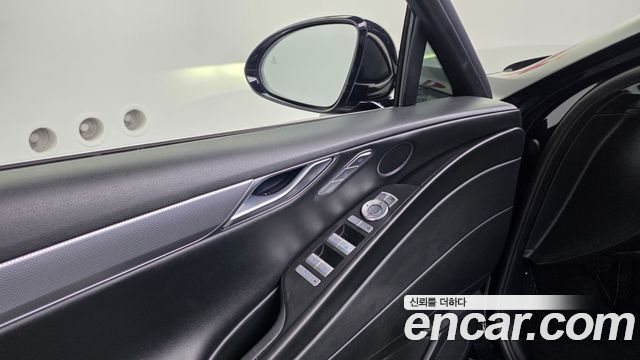 Genesis G80 (RG3) Gasoline 2.5 Turbo AWD 2022 — фото 39
