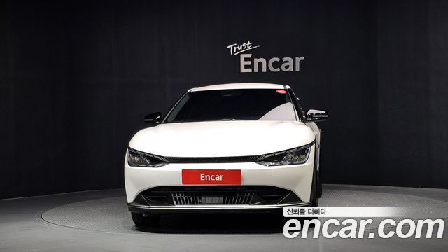 Kia EV6 Long Range Light 2024 — фото 3