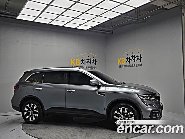 Renault Korea QM6 2.0 LPe LE Signature 2WD 2023 — фото 3