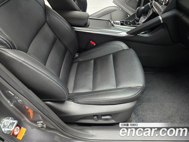 Renault Korea QM6 2.0 LPe LE Signature 2WD 2023 — фото 19