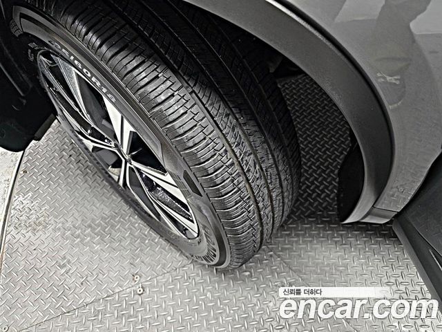 Renault Korea QM6 2.0 LPe LE Signature 2WD 2023 — фото 23