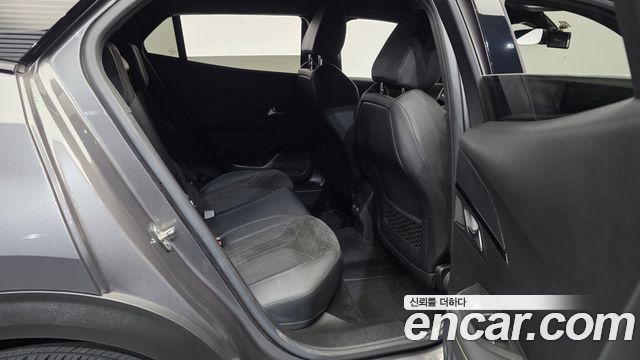 Peugeot 2008 (II) 1.5 BlueHDi GT Line 2021 — фото 12