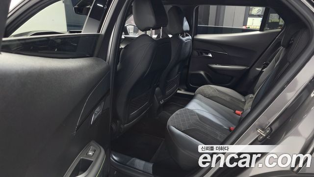 Peugeot 2008 (II) 1.5 BlueHDi GT Line 2021 — фото 26