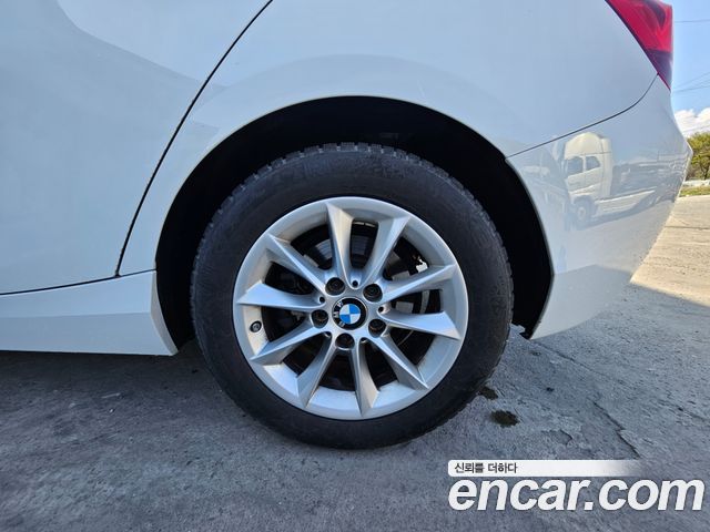 BMW 1 Series (F20) 118d Urban Pack1 5Dr 2014 — фото 2