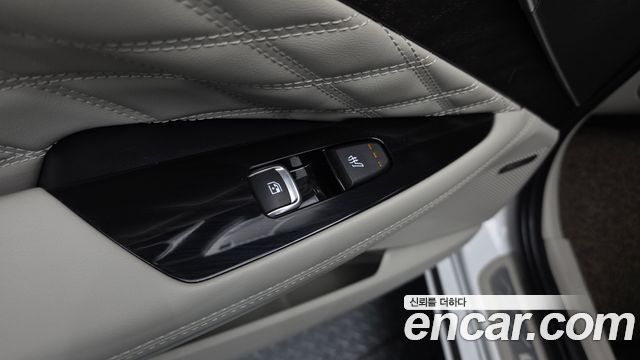 Kia K8 Hybrid Signature 2023 — фото 18