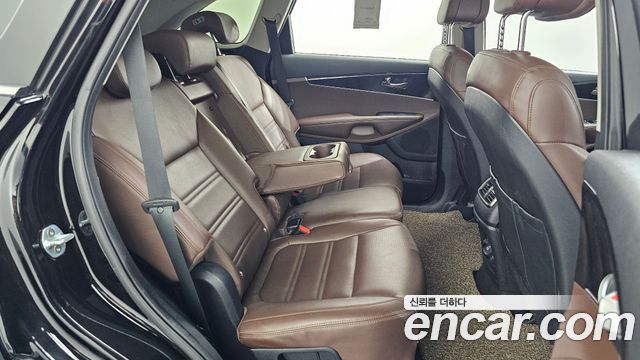 Kia Sorento Diesel 2.0 2WD Noblesse 2016 — фото 12