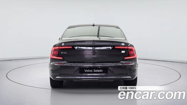 Volvo S90 T8 AWD Ultimate Bright 2023 — фото 5