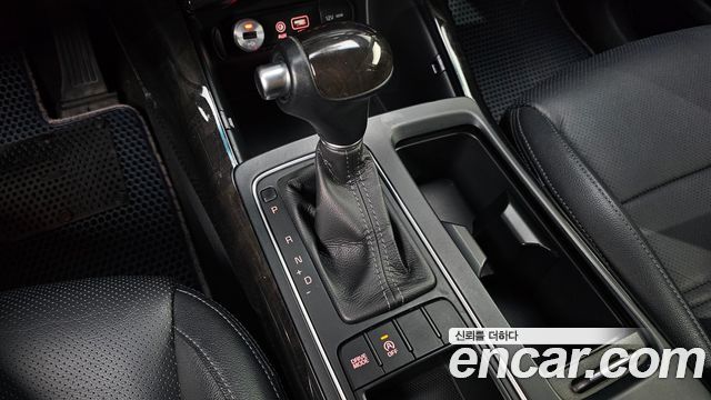 Kia Sorento Diesel 2.0 2WD Prestige 2016 — фото 9