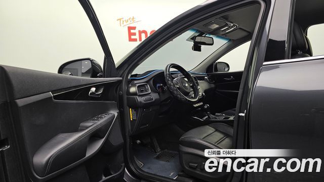 Kia Sorento Diesel 2.0 2WD Prestige 2016 — фото 10