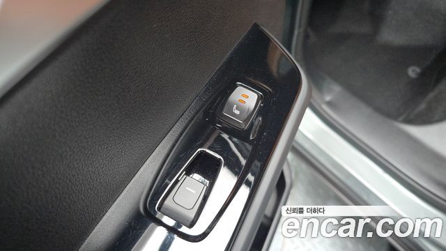 KG Mobility (SsangYong) Torres Gasoline 1.5 2WD T7 2025 — фото 31