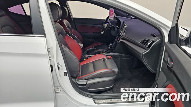 Hyundai Avante (AD) 1.6 Turbo Sport 2017 — фото 26