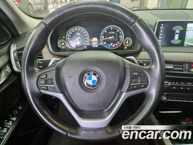 BMW X5 (F15) xDrive 30d 2017 — фото 17