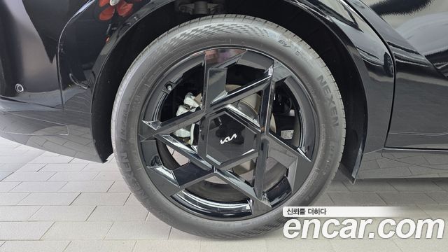 Kia EV4 Long Range 2WD GT LIne 2026 — фото 5
