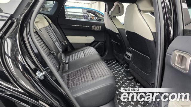 Kia EV4 Long Range 2WD GT LIne 2026 — фото 15