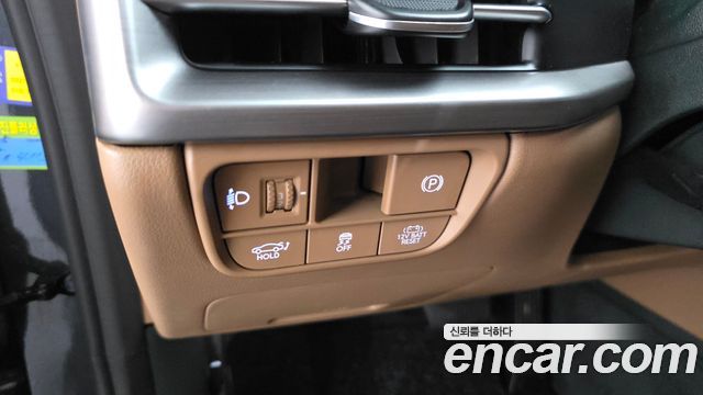 Hyundai Grandeur Hybrid (GN7) Premium 2023 — фото 29