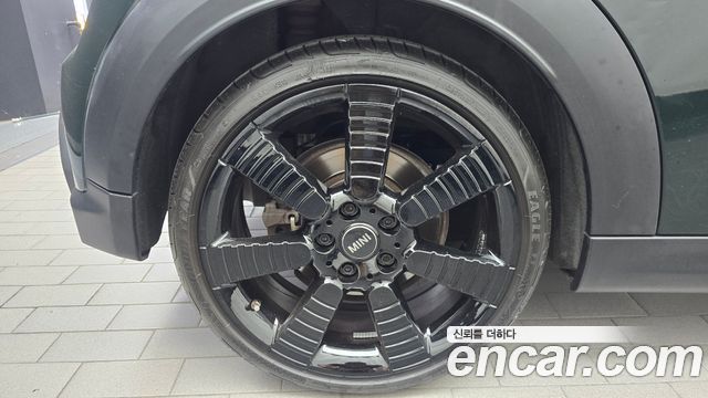 MINI Cooper S 3Door Resolute Edition 3rd Gen 2023 — фото 5
