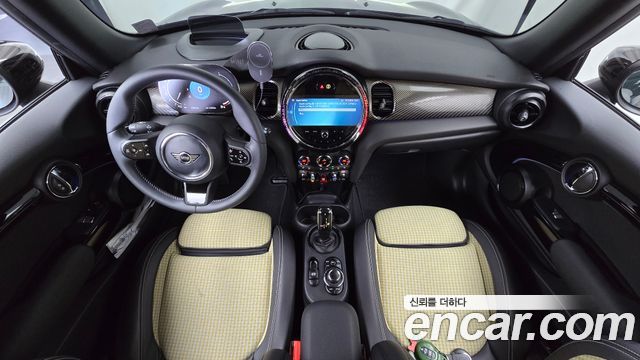 MINI Cooper S 3Door Resolute Edition 3rd Gen 2023 — фото 7