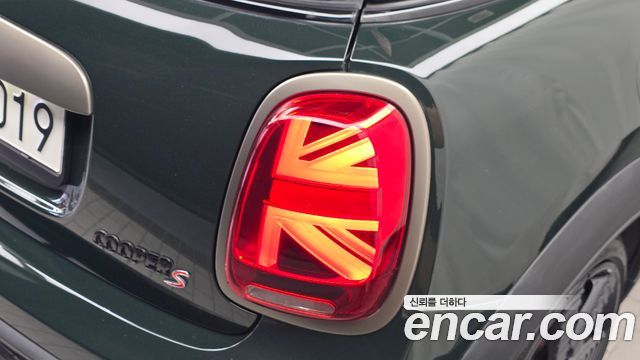 MINI Cooper S 3Door Resolute Edition 3rd Gen 2023 — фото 23