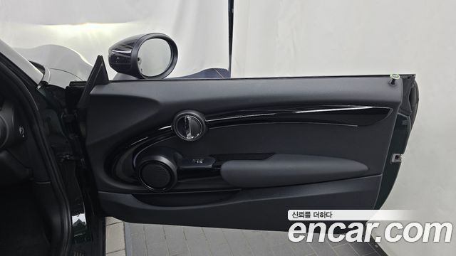 MINI Cooper S 3Door Resolute Edition 3rd Gen 2023 — фото 25