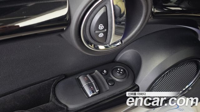 MINI Cooper S 3Door Resolute Edition 3rd Gen 2023 — фото 28