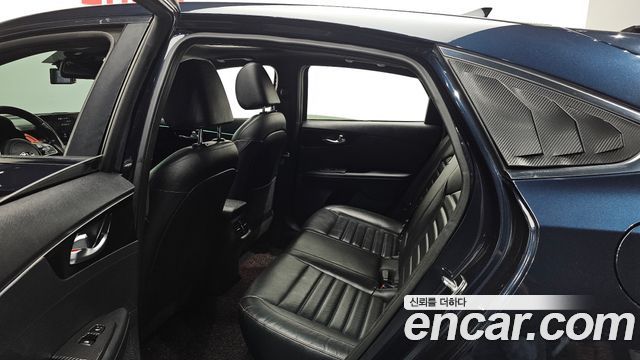 Kia K3 5Door GT Plus 2019 — фото 12