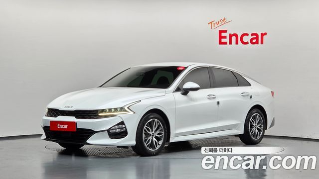 Kia K5 (III) 2.0 Noblesse 2022 — фото 1